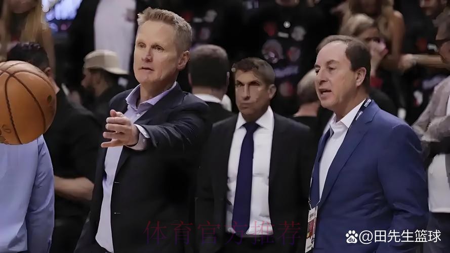 科尔终于想明白了!末节被追分立马下库追重新轰高潮,后续该坚持 科尔终于想明白了!末节被追分立马下库追重新轰高潮,后续该坚持